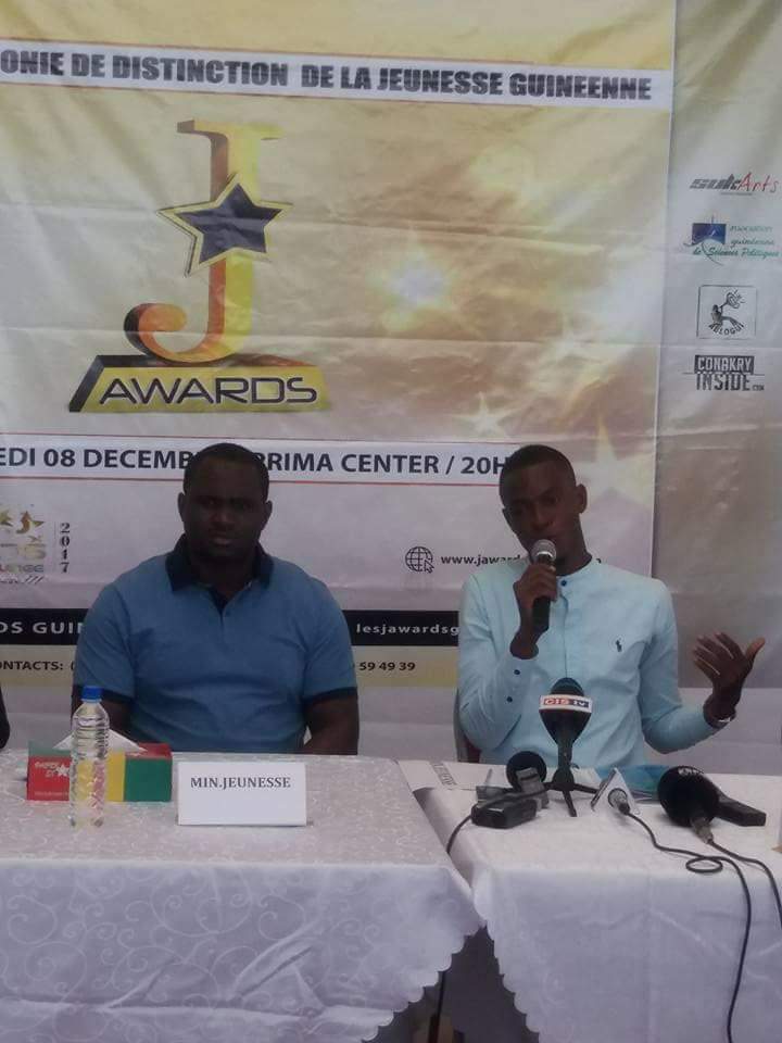 bahoro09's tweet photo. La toute 1ère des @JawardsGuinee
(#JawardsGuinée) lancée officiellement un samedi 09.09.17 à #primaCenter par @NaiteMoustapha, à l'époque Ministre de la jeunesse. La suite vous la connaissez.
RDV en Déc. 2019 pour l'acte III.
Une idée géniale portée et soutenue par @Daraba224. https://t.co/m7UlBJbIbq