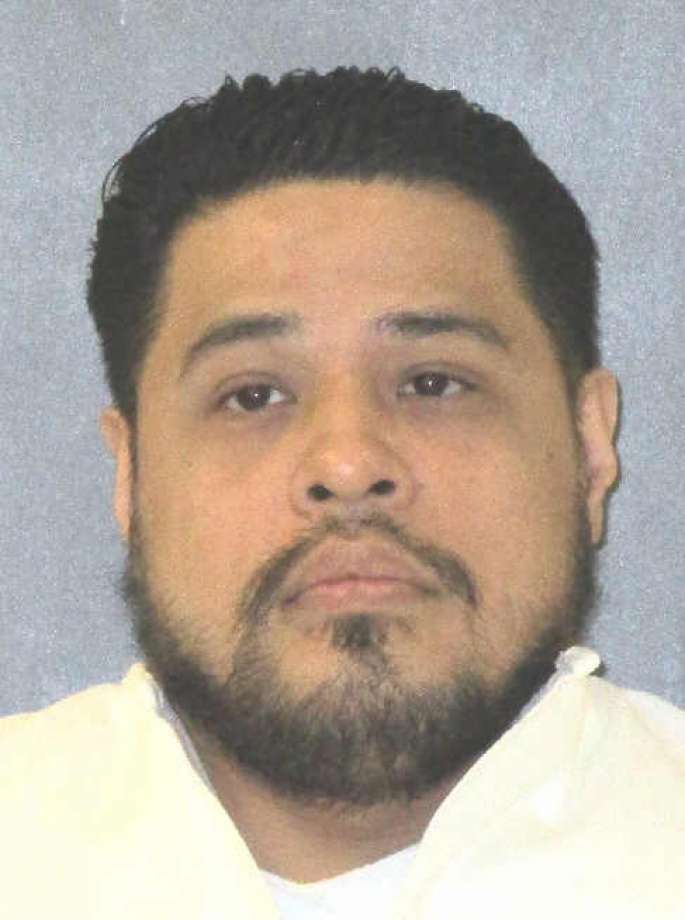 HeidiMoan's tweet photo. #texas #execution #mentalhealth #MarkSoliz Today , September 10, this man is set to die by the hands of the state. He suffers FAS among other things. Today his family and friends will fall victims too. So he is loved. Today TX will take the life of of someone they failed. https://t.co/62Q8VaxCny