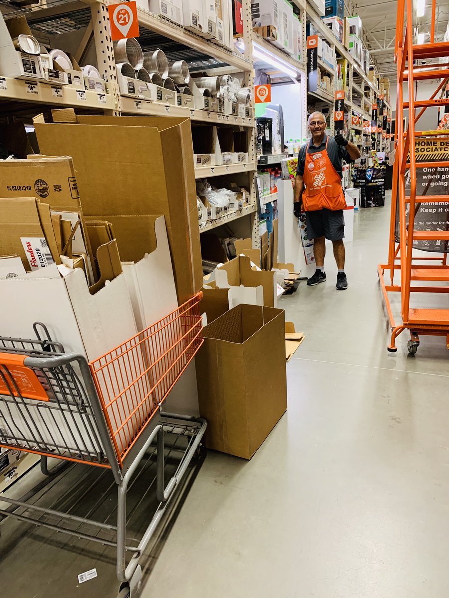 FeliciaPuente05's tweet photo. #cardboardchallenge has waved into plumbing! Thanks Daniel for your focus on the in stock in a key category! #415Rocks @TheCreekHD @CBoswellHD @D66Celest https://t.co/aQtjd70YSj