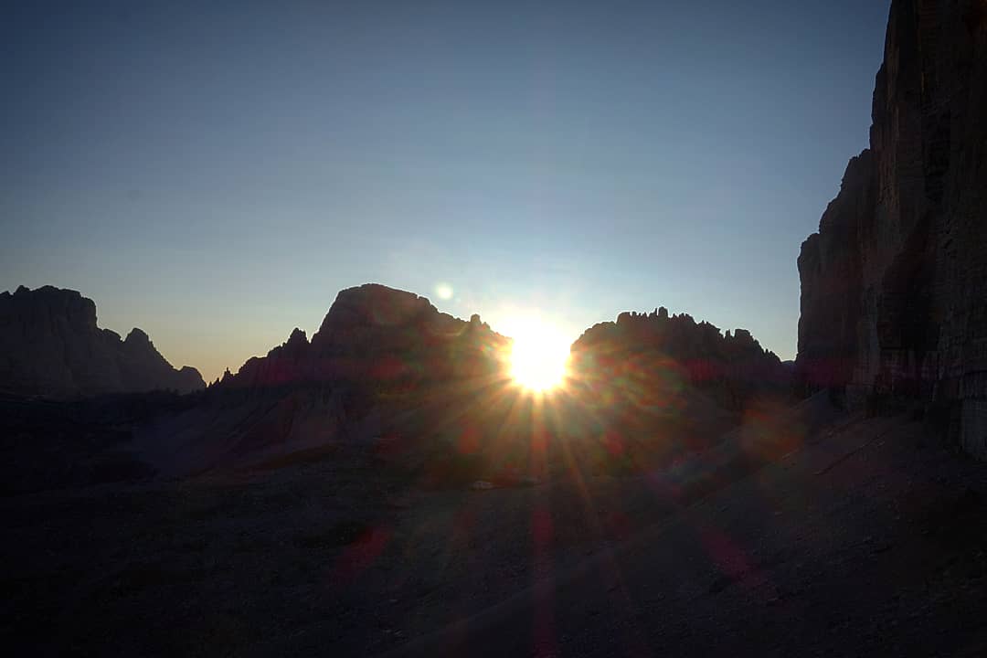 Good morning 😍!!!
#goodmorning #sunrise #color #adventurelovers #outdoorlife #donnedimontagna #anotherbestday