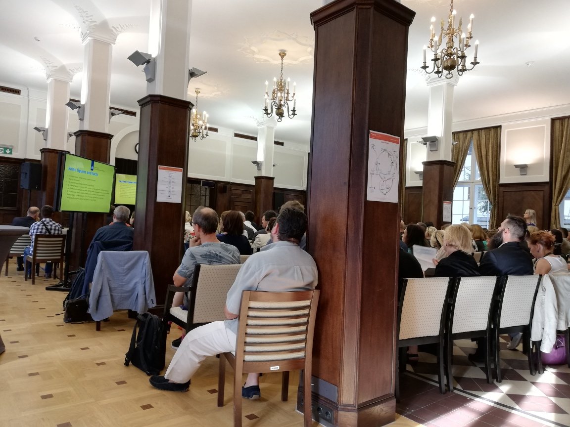 “To make 4 T-shirts or 1 pair of jeans we need 2,5 kilo pesticides + 10 000 litres water”, says van Offenbeek-Kuipers at CIRCULAR ECONOMY IN THE NORDIC-BALTIC REGION. These numbers clearly illustrate that we need to think about recycling.  #circulareconomy bit.ly/2lIfj4W