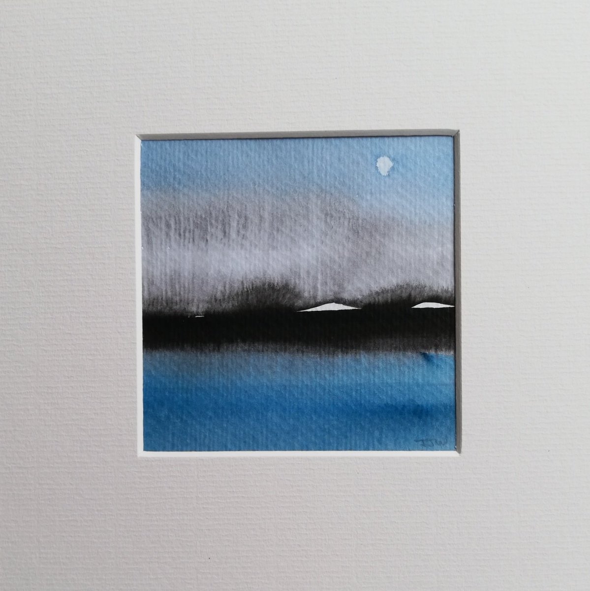 PebblesJennifer's tweet photo. Some of the new small works, mounted ready for @NEOS_uk at the weekend. #openstudios #aberdeen #neos2019 #seascapes #watercolour #art https://t.co/pvwt0AY5eU