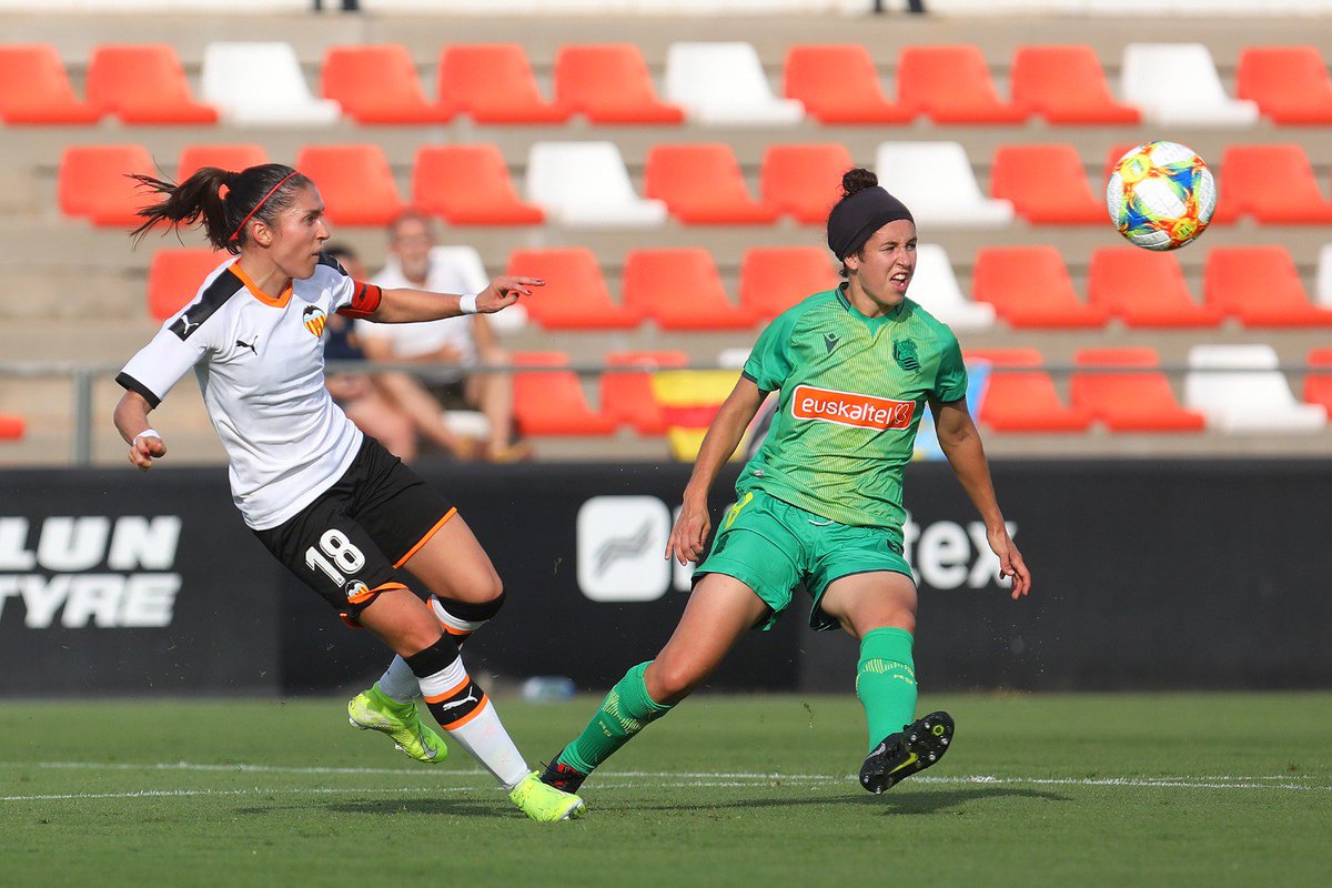 VCF_Femenino's tweet photo. ©️ CAPITANAS |
#VCFfemReal 2️⃣⚔️2️⃣

▪️ @NataliaGaitan3 🚦 PRIMERA capitana

▪️ @paula_nicart 🐺 regresa a una convo el día de su cumple

▪️ @maripaz_vilas 🔟 125 ⚽ en 177 partidos oficiales

▪️ @giocarreras20 💡 vuelve a jugar ya recuperada

#AmuntVCFfem 🖤
#PrimeraIberdrola 🔥 https://t.co/yHLmGmOX62