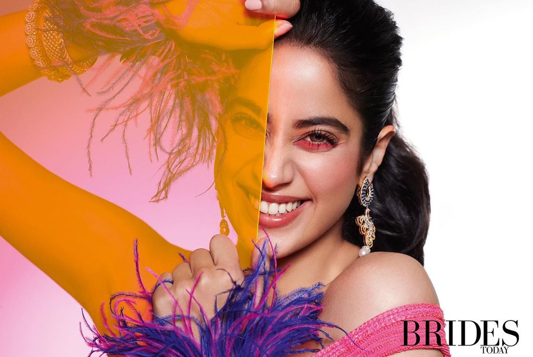 BookEventz's tweet photo. “The Millenial Cocktail Bride”- Janhvi Kapoor in the latest September Issue of Brides Today is giving us major Bridegoals💘. Tag a bride you know who would slay in this cocktail look.
.
#BookEventz #JanhviKapoor #BridesToday #Bridegoals #ShantanuAndNikhil #CockTailWedding #Tweet https://t.co/nuqt1pKPLq