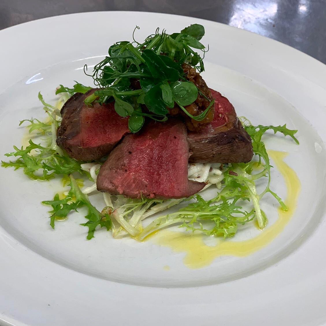 Elveden Inn tweet media