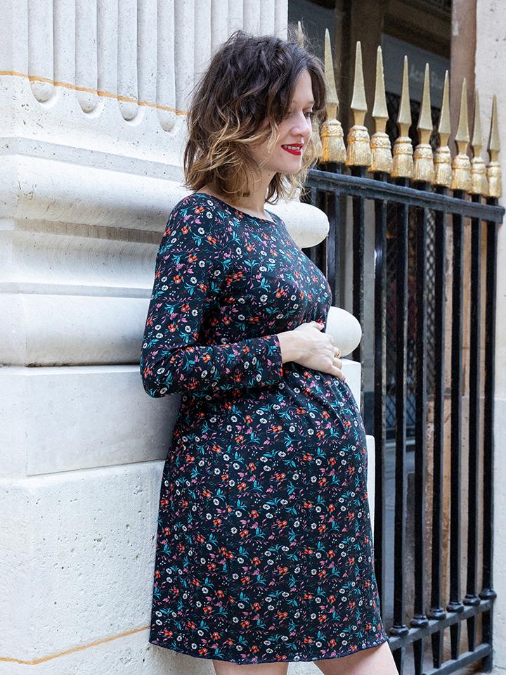 #laparisienne 💕Il y a celles qui aiment les robes qui tournent, celles qui les préfèrent ajustées. D’autres sont adeptes des pois, certaines ne jurent que par les fleurs. Et vous, quelles robes porterez-vous cet automne ? bit.ly/31bZ8fY