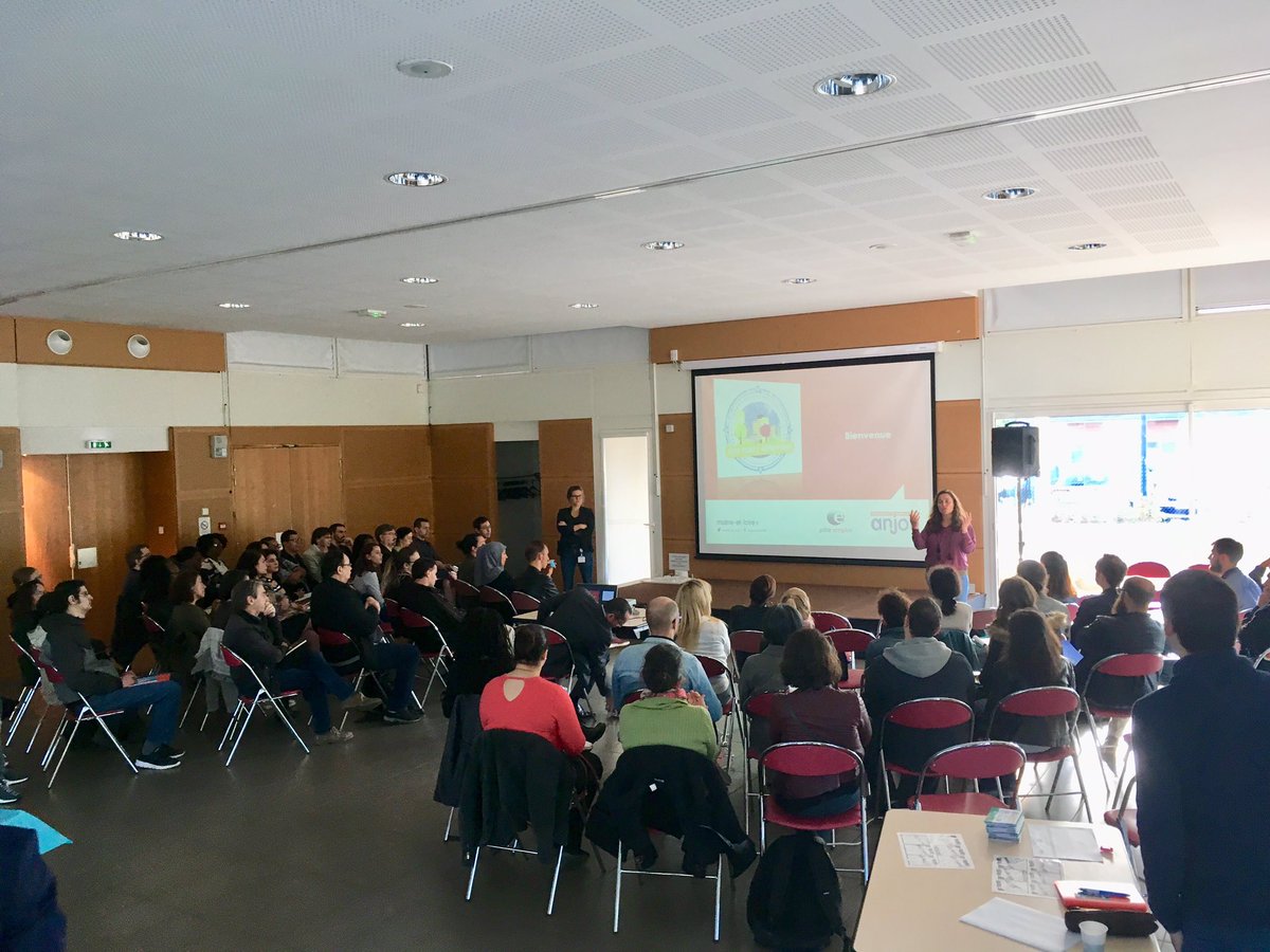 A_Personne49's tweet photo. 🗣#AvecPoleEmploi #Angers Capucins &amp; Département 49 lancement du challenge 
"CAP VERS L’ENTREPRISE » 5️⃣0️⃣demandeurs d'emploi bénéficiaires du RSA pour un accompagnement intensif sur 3️⃣mois. 
Merci à CompagnieMyrtil pour l’animation✅ #innovation pour l'#Emploi #AgirPourReussir https://t.co/cOpXrHaus6
