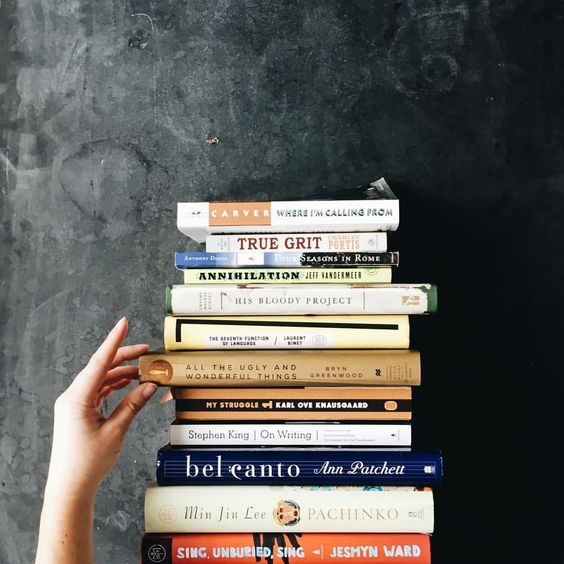 …Без книги, нет, и не может быть полного счастья у людей. Без неё нельзя воспитать человека будущего – богатого духовно, прекрасного нравственно и физически. Л. Соболев

#ЦБС