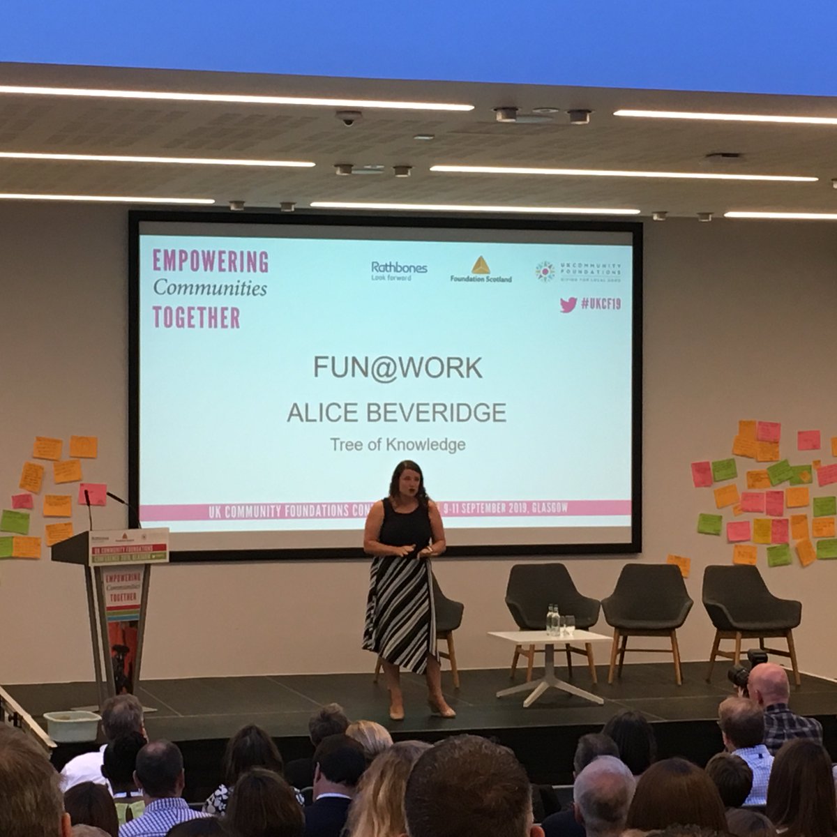 RobHPayne's tweet image. Are you having #FunatWork ? Sharing ideas on how to do exactly that with #AliceBeveridge from #TreeofKnowledge @UKCF_tweets #UKCF19
