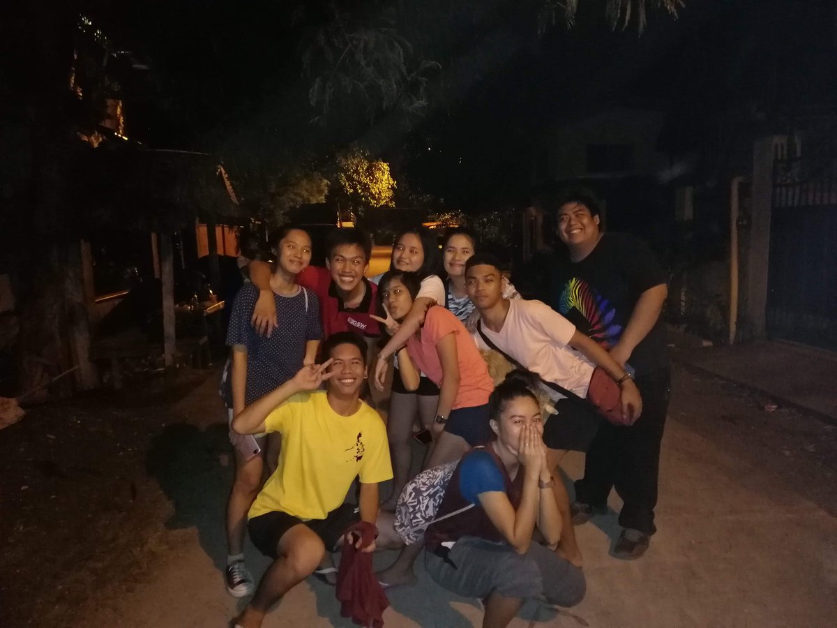 Jhzlmarie's tweet photo. Friendship ❤
#SquadB https://t.co/PY64JHtbPs