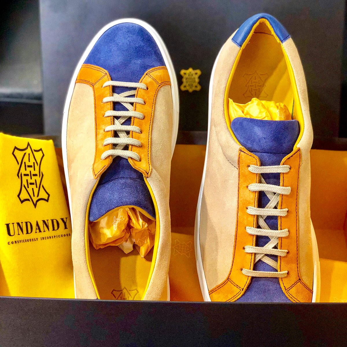 undandy sneakers