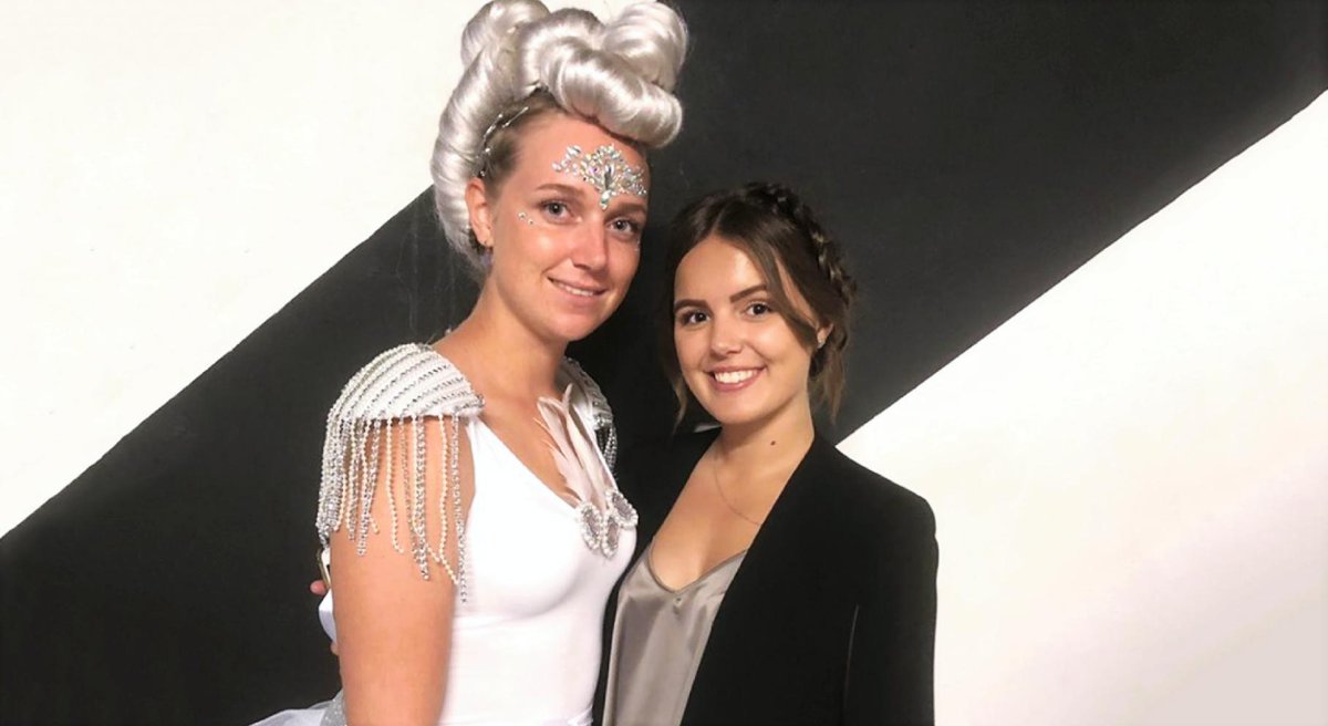 // Diploma-uitreiking 2019: Serena Johanna deel 2 🎓// Op donderdag 29 augustus was het zover. De diploma-uitreiking van 2019 vond eindelijk plaats! Serena (18) vertelt enthousiast hoe het er aan toe ging: bit.ly/34Ak5DC #blog #kappersakademie #diplomauitreiking