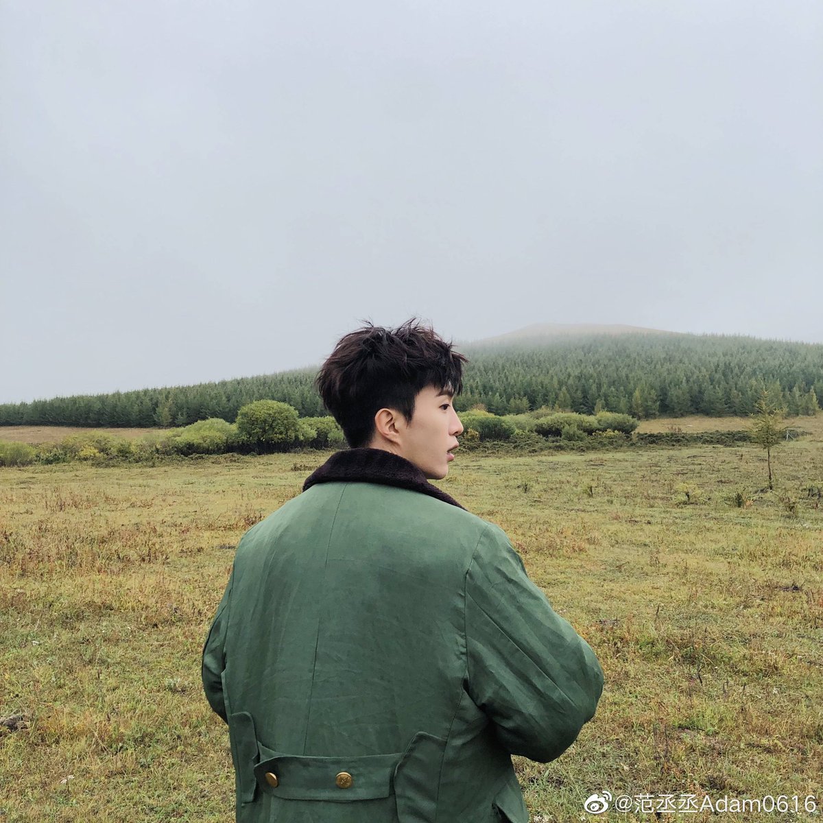 NINEPERCENTTH_'s tweet photo. 190910 Fan Chengcheng weibo update🌟
[trans] :

“2วันในทุ่งหญ้า , อากาศค่อนข้างหนาว”

#NinePercent #Trans9TH #FanChengcheng #ฟ่านเฉิงเฉิง #范丞丞 (1) https://t.co/TpuQ2O45rN