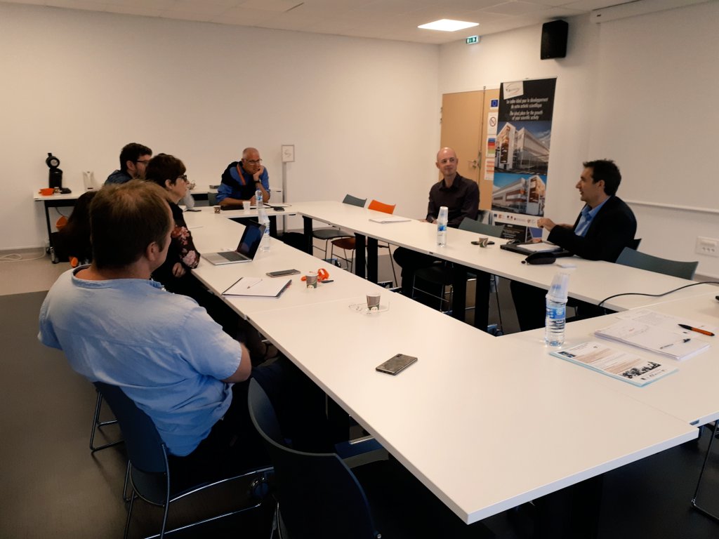 hotelent's tweet photo. C'est la rentrée ! Nous avons le plaisir d'accueillir Pierre Joubert de chez #SOFIMAC Innovation pour la présentation du fond FIRST #financement #innovation #Developpement #grassebiotech https://t.co/2XSmvN61tu