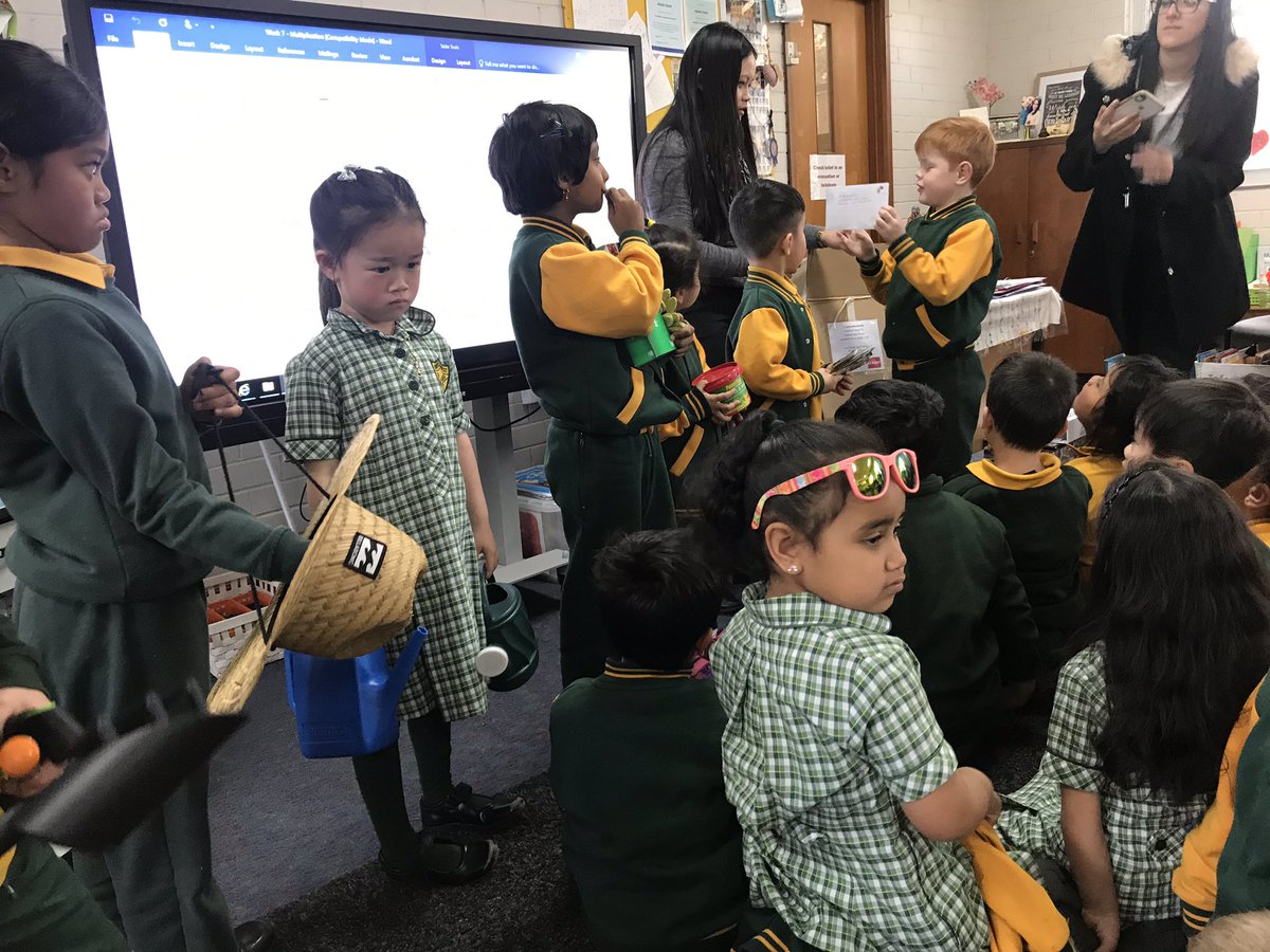 Today, a mysterious package was delivered to @FairWestPS which was addressed to all the kindergarten students. We were very excited when we discovered it was from Farmer Joe! 🚚📦 @Genelle029 @_TrangLe @_NatObeid @mariaoshana33