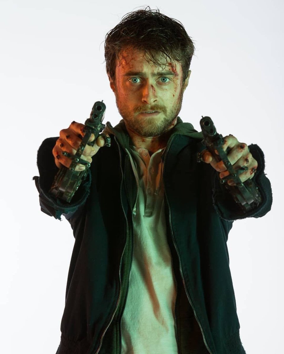 slytherinalexx's tweet photo. Guns Akimbo is insane, crazily funny and full of actions. It’s like watching a video game but crazier. Samara is so badass and Daniel is perfectly hilarious. What a wild ride. I enjoy it so much. Should be in Midnight Madness. #GunsAkimbo #TIFF19 https://t.co/3bBJMR8o1c