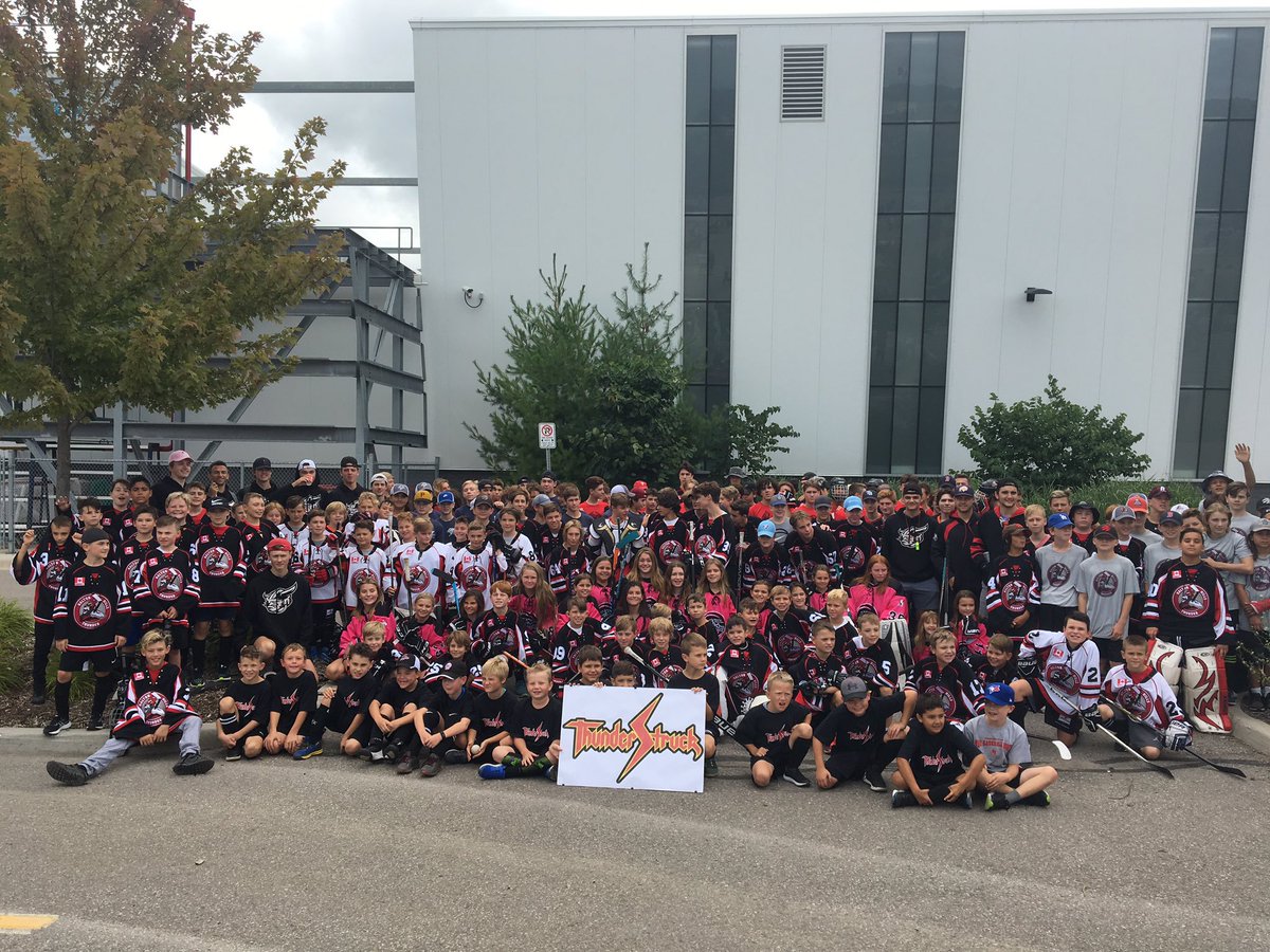 HAVING A BALL

<a href="/OJHLRaiders/">Georgetown Raiders</a> raise $6,000 for cancer unit with 25-team ball hockey tournament <a href="/HHMinorHockey/">Halton Minor Hockey</a> <a href="/nhgha/">North Halton Twisters</a>

pointstreaksites.com/view/ojhl/news…
#leagueofchoice