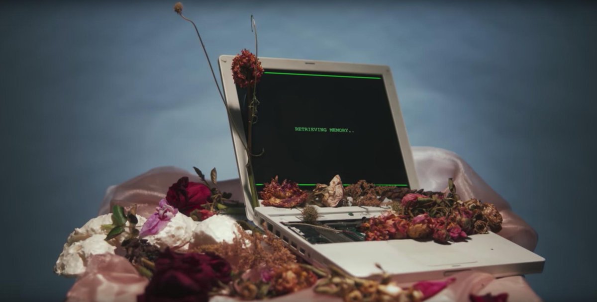 Cómo nos gusta el vídeo #SenseLikes de <a href="/desertgrup/">Desert</a> realizado por el dúo Castells&amp;Garay. Estarán en el #bombozoom19 impartiendo el taller «El DIY en el mundo del Videoclip» en @digital_GC 

📺Puedes verlo aquí: youtu.be/YIGAIDKUPFM