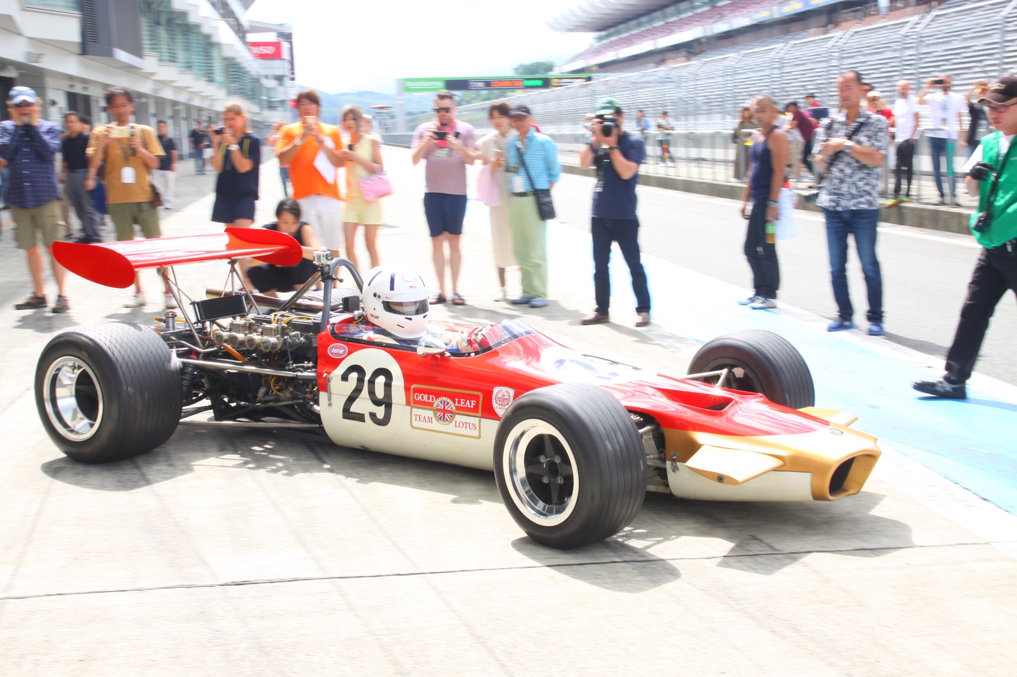 Uzivatel Oldoil Na Twitteru ロータス59b 59のf2バージョンです このマシンのエンジンはf3なので ボディが59b仕様 59bはヨッヘンリント グラハムヒル等が乗って活躍したマシンです Uzivatel Oldoil Na Twitteru ロータス59b 59のf2バージョンです このマシンのエンジンはf3なので ボディが59b仕様 59bはヨッヘンリント グラハムヒル等が乗って活躍したマシンです