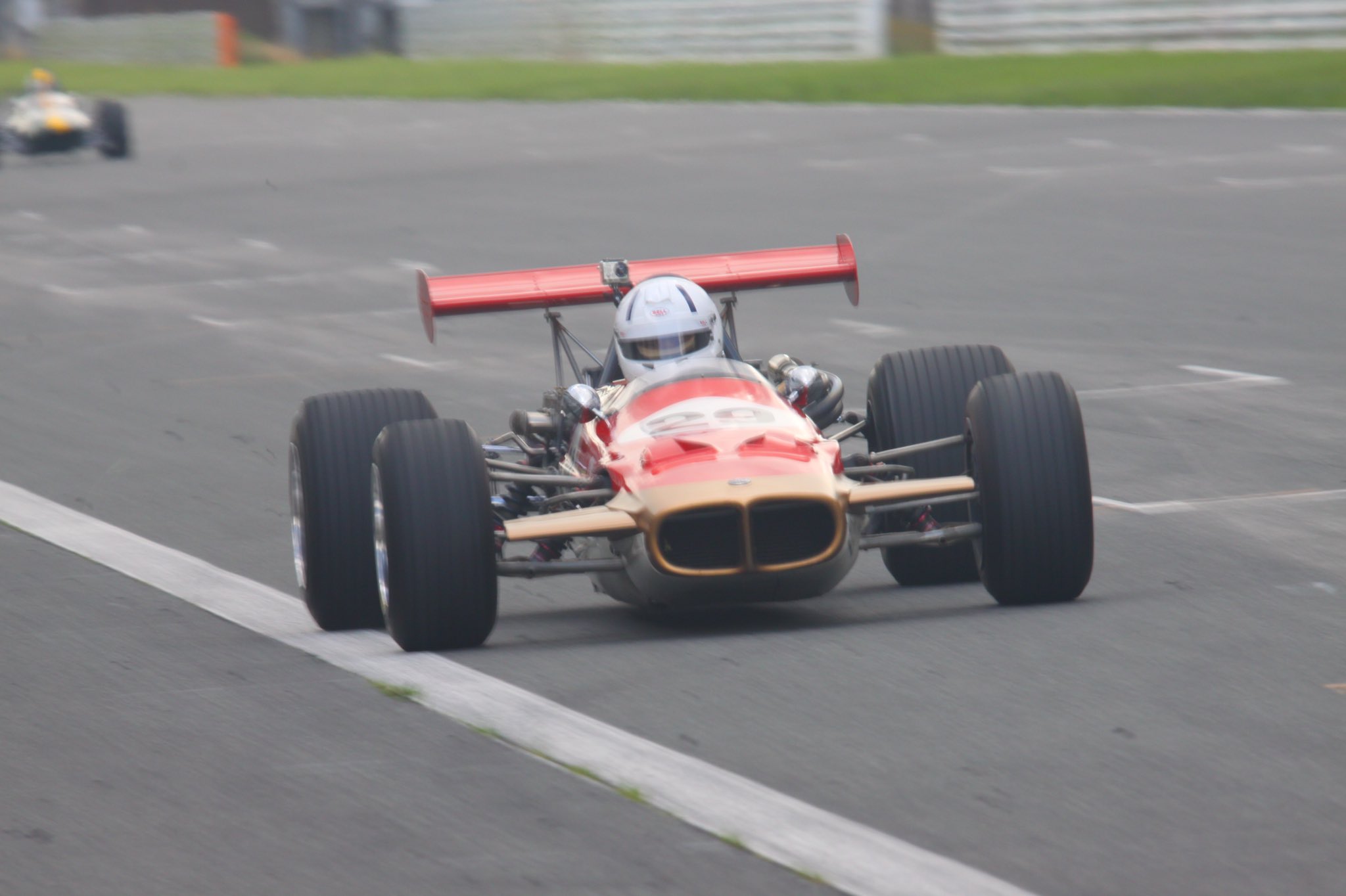 Uzivatel Oldoil Na Twitteru ロータス59b 59のf2バージョンです このマシンのエンジンはf3なので ボディが59b仕様 59bはヨッヘンリント グラハムヒル等が乗って活躍したマシンです Uzivatel Oldoil Na Twitteru ロータス59b 59のf2バージョンです このマシンのエンジンはf3なので ボディが59b仕様 59bはヨッヘンリント グラハムヒル等が乗って活躍したマシンです