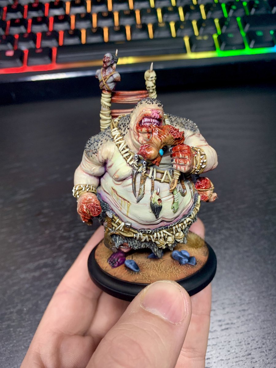 StevieKil's tweet photo. Got a dinner date with this gorgeous hunk tomorrow. Let’s hope I don’t get stuck with the bill 😬 @WildWestExodus @warcradlestudio #vorkhet #hex #miniaturepainting https://t.co/kNTSQvbcUV