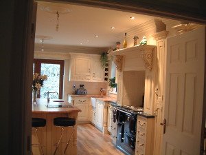A Stunning Traditional Kitchen cumbriakitchens.co.uk/l/402