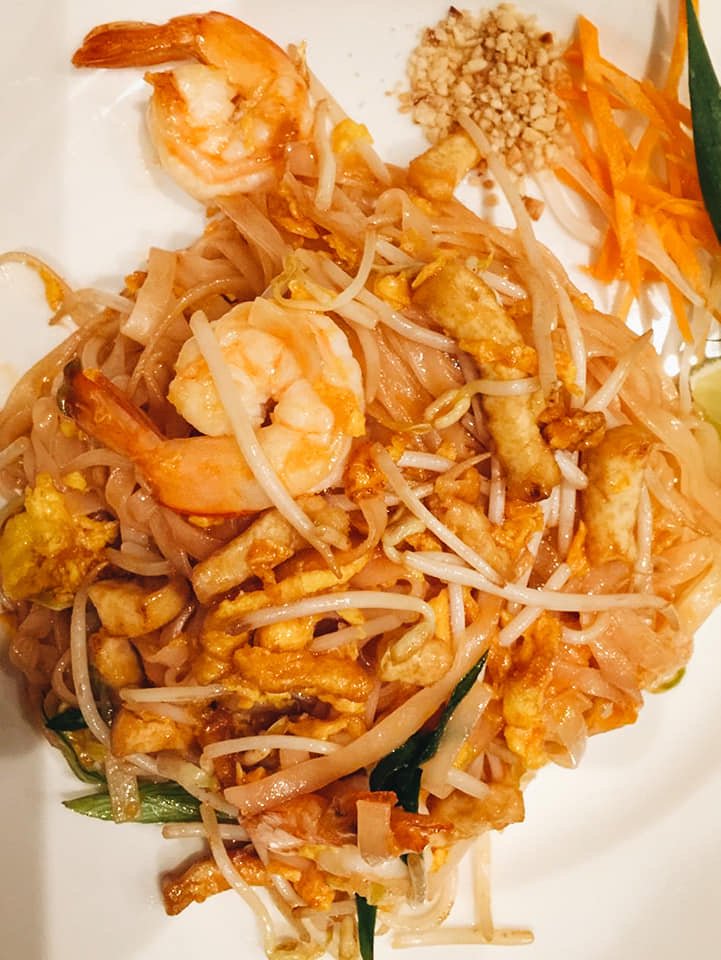 saygoodITA's tweet photo. @ThailandSelect riconosce i ristoranti thailandesi autentici in Italia. A Roma potete trovare #Sukothai, noi di #SayGood siamo andati a provarlo. Pad see ew, curry e pad thai rendono noto questo ristorante.
In collaborazione con Thai Trade Center, Italy.
#ThaiSelectItaly *adv https://t.co/9Gy9RItklx