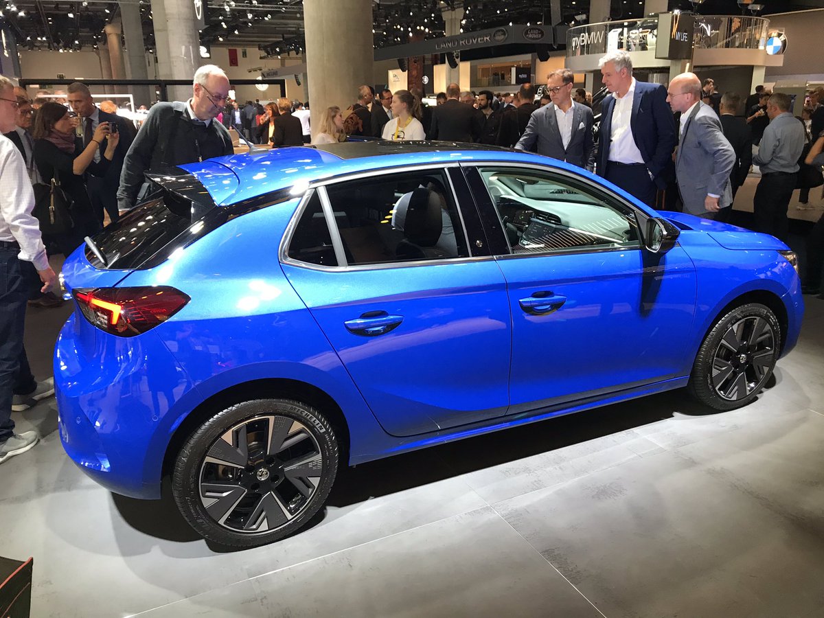 Andy Harris tweet media