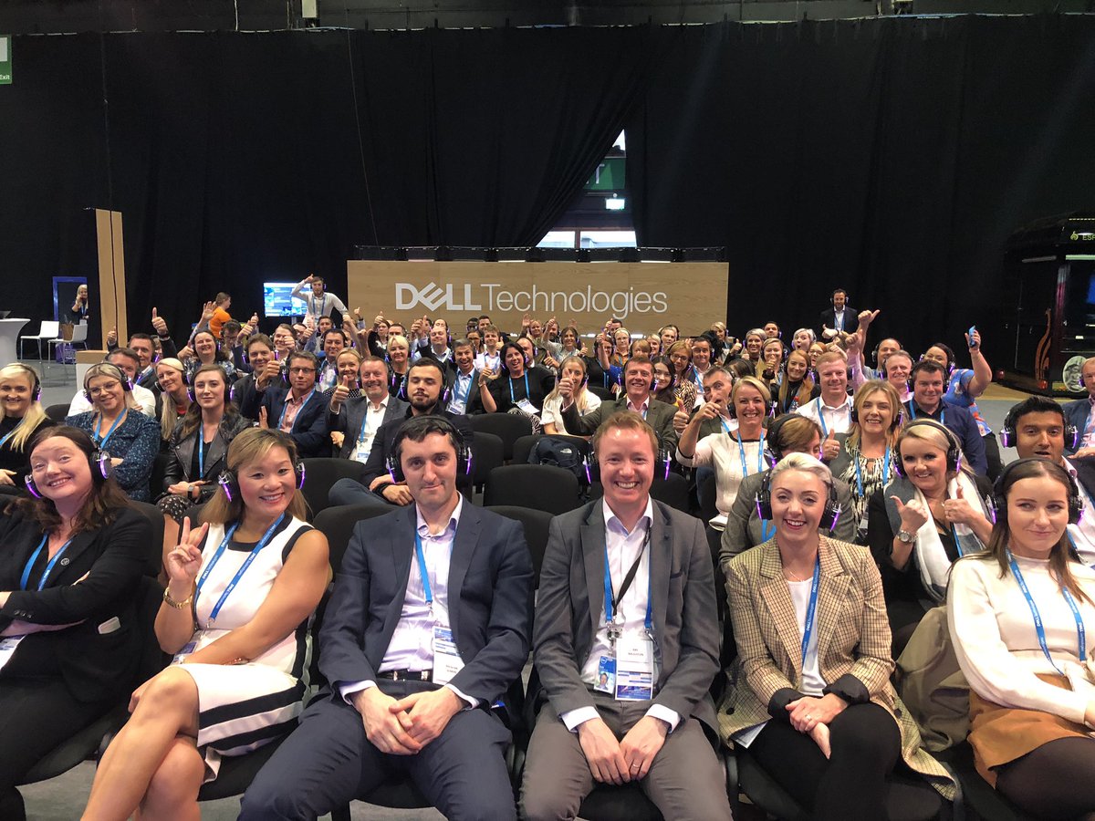 The best audience for #socialimpact training at #UKIDellCommercial 👍🏻- - driving business impact and social impact 😊🌍 @DellEMCUKI <a href="/Dell4Impact/">Dell Social Impact</a>