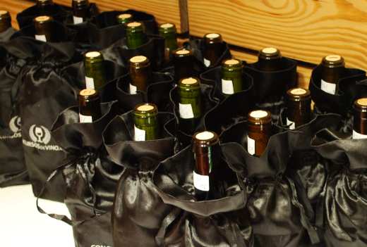 La III edición del #Concurso #Vino Supremum 2019 premiará los mejores #vinos especiales o Premium tecnovino.com/la-iii-edicion…  #concursodevino <a href="/ErnestoGallud/">Ernesto Gallud</a>