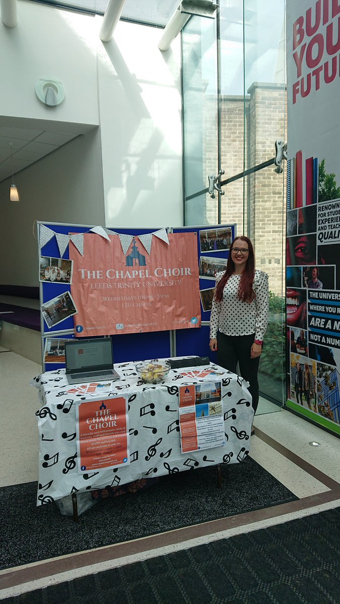 ChapelLeeds's tweet photo. Come along and see us at Staff Re-Freshers fair today at @LeedsTrinity! We are right next to the main doors, handing out sweets and telling you all about our wonderful choir! Join us today! 🎶 #choir #Leeds https://t.co/iFLX7XJcHc