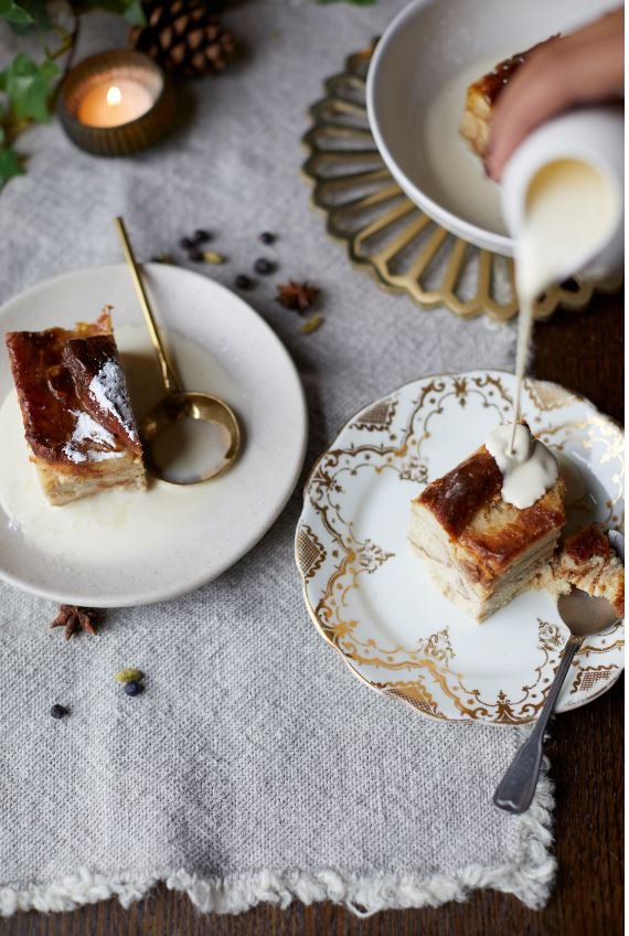 Whether we like it or not; Christmas will be upon us sooner than we know! - We have already started taking bookings for the run up to, and we are filling up quick. Call us on 0113 220 6060 to book at table now or simply visit the website at brasserieblanc.com/restaurants/le…
🍾🇫🇷🥳🎅