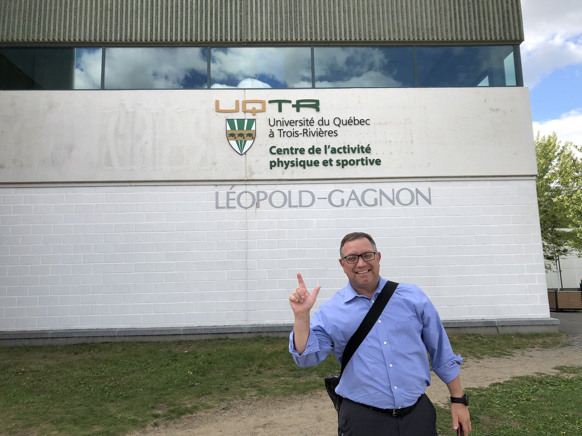 kerrykgilbert's tweet image. Honored to speak and teach on Neurodynamics this week at UQTR-University of Quebec Trois-Rivières. Thank you Prof. Stephane Sobczak, his family, and UQTR for incredible hospitality! Looking forward to continued research collaborations. #neurodynamics
