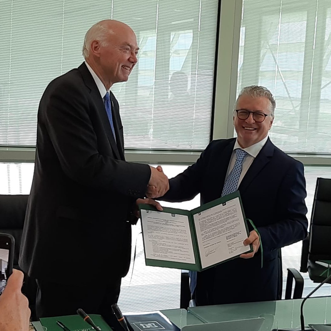 unitorvergata's tweet photo. Proud to announce a new 5-year Exchange and Cooperative Agreement for the #mobility of students between Tor Vergata University of Rome and University of Nevada, Reno (@unevadareno) https://t.co/zRUWuBiJTr