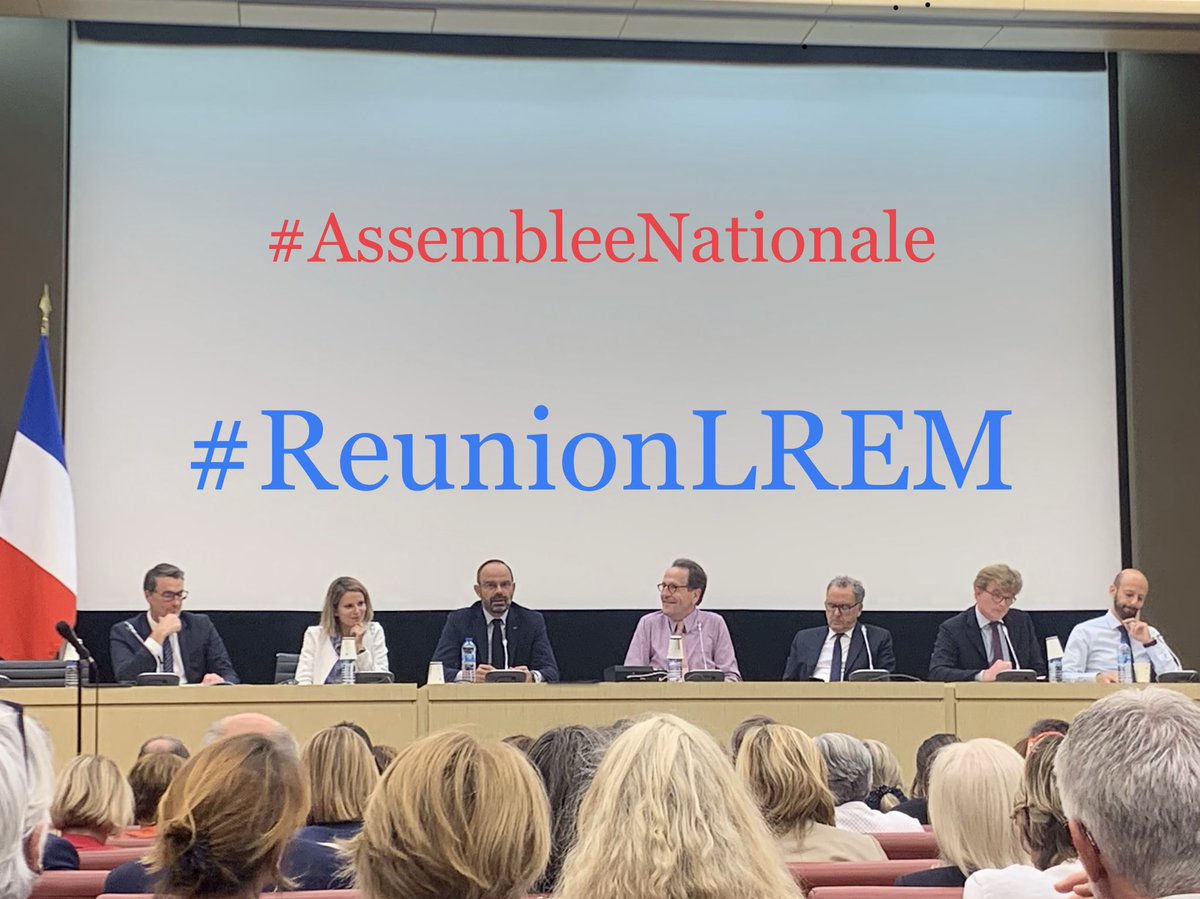 Amelia_LKF's tweet photo. Réunion de groupe #LREM à l’assemblée nationale avec notre Premier Ministre Edouard Philippe

👉🏼 Retour sur les sujets de cette rentrée 
#bioetique #asile #retraite #egalitefemmehomme #violencesfaitesauxfemmes #femmeenpolitique #g7 #DirectAN #fraisetudiantsetrangers https://t.co/IIts8djYO2