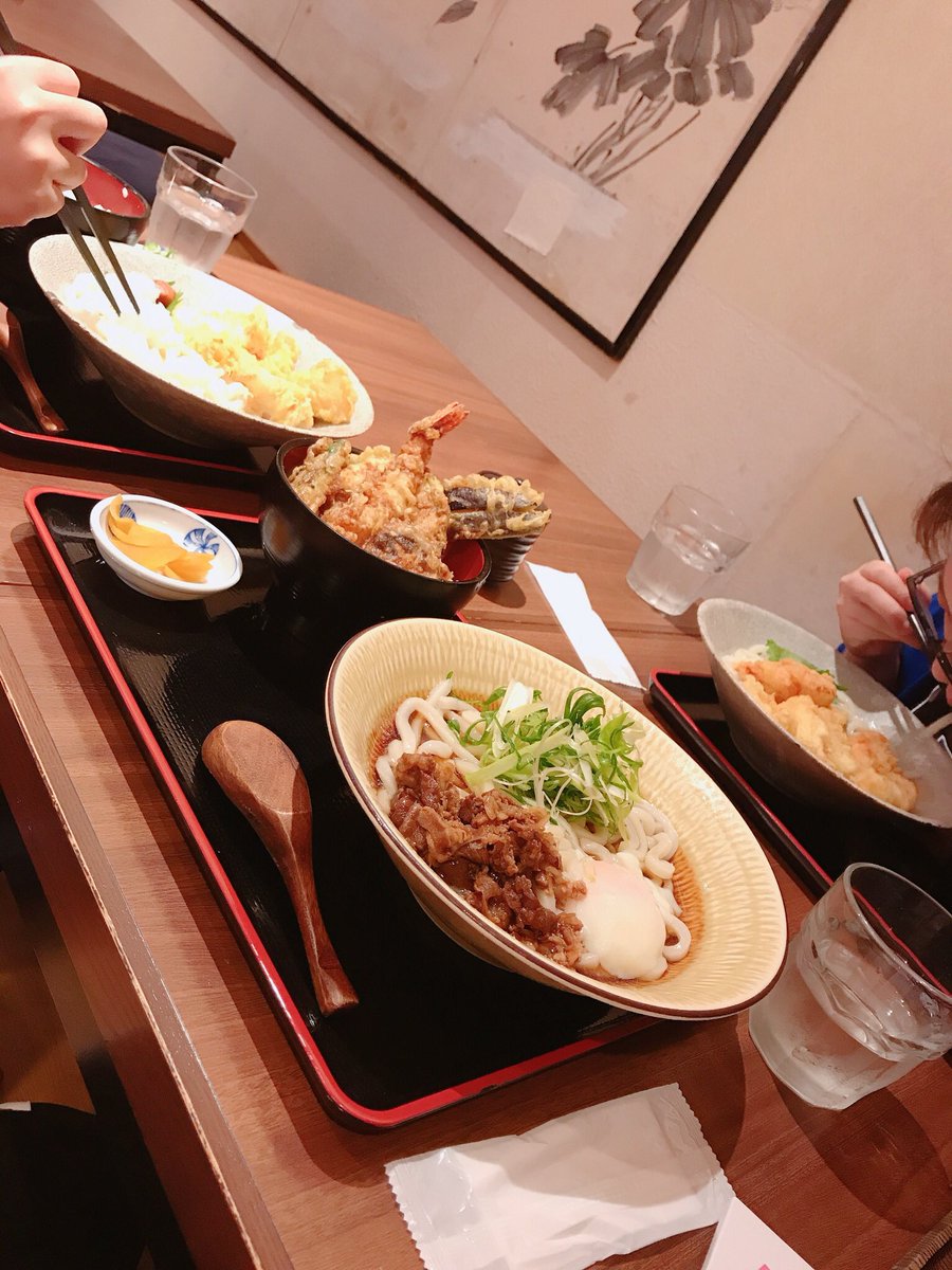 ThereseLISA1's tweet photo. 夜ご飯！昨日と今日！ https://t.co/t5sHS3LsCj