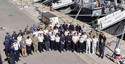 ItalyatNATO's tweet photo. #DYK? The #NATO Mine Countermeasures leadership EXE #DynamicMove kicked off in 🇮🇹 #LaSpezia last week.
🇮🇹 together with 60 Navy Officials from 🇧🇪🇨🇦🇩🇪🇬🇷🇬🇧🇳🇴🇳🇱🇵🇱🇷🇴🇪🇸🇹🇷🇩🇿 are focused on virtual recreation of a mine threat environment.
Read more here:🔗 https://t.co/o6Zzl1Cqdb https://t.co/h18kClDB9W