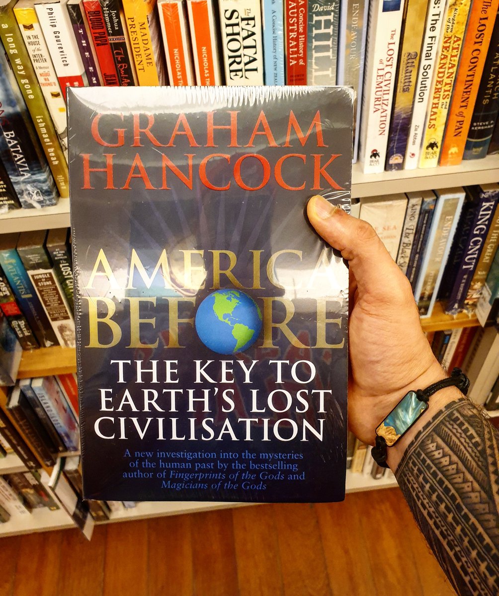 jay_sharma187's tweet photo. The next venture. 🌎
#GrahamHancock #AmericaBefore #Archeology #Geology #AlternateThinking #AlternateViews #Carved #America #NorthAmerica #SouthAmerica #TheAmericas #Inked #Tattoo #PolynesianTattoo #SamoanTattoo #AncientCivilization #History #HumanHistory #Books #Reading 📚 https://t.co/L3OErLc7eL