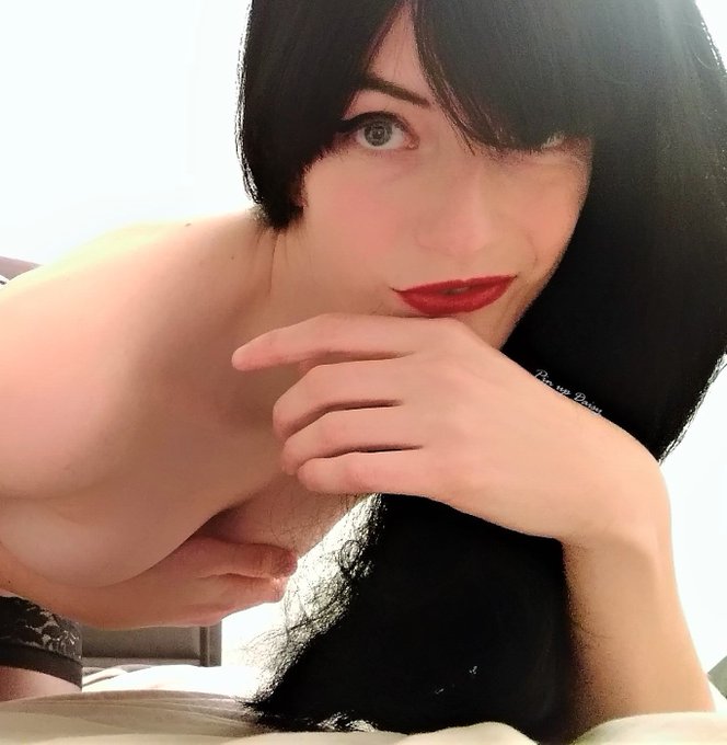 💎 Pin Up Daisy 💎's pics and videos EEGR4FtXUAEKwgY jpg:small preview