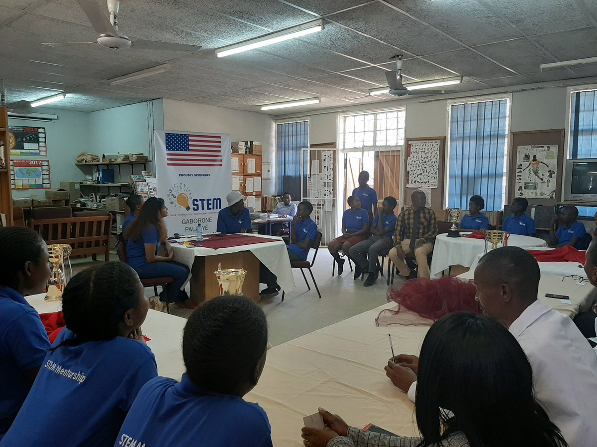 lillianmoremi's tweet photo. Dear Parents....instead of asking our children what they want to be when they grow up, ask them what impact they would like to make in their communities/world. #STEMMentorship #USEmbassyBW  #CareerCoachingBW #MabogoCJSS #Palapye #USGAlumniProject #YALIAlumni @USEmbassyBW https://t.co/45nSbTUzWq