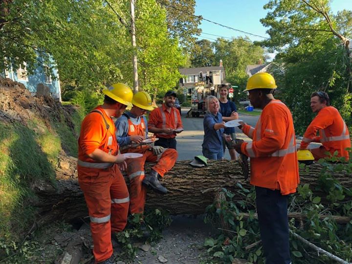Storm restoration means long days for our crews, and the support from our communities is making a huge impact. There’s nothing like a slice of pie to brighten your day! #DorianNS