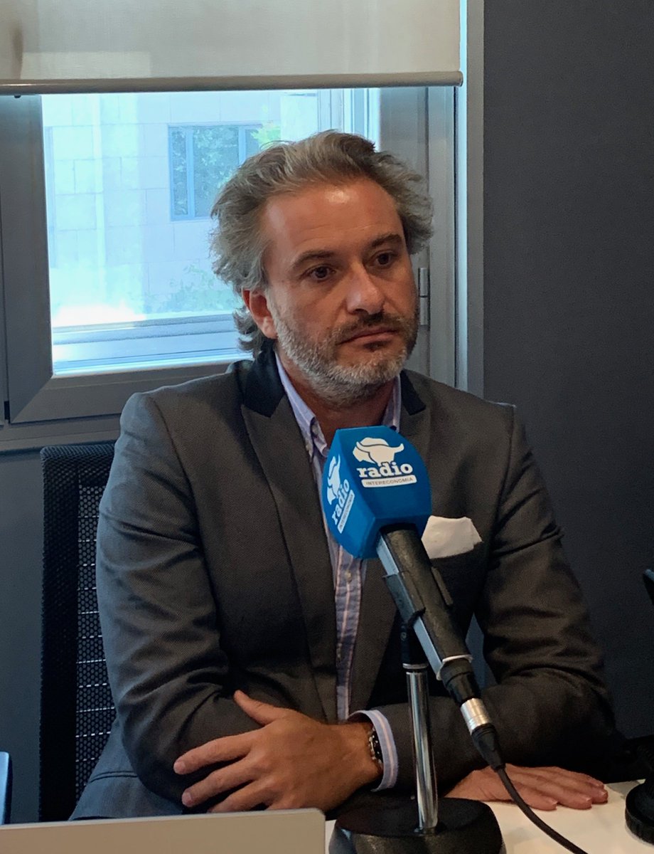 #TertuliaEconómica 

👤 <a href="/tome_fernando/">Fernando Tomás Tomé</a> , decano de la facultad de ciencias sociales de la <a href="/Nebrija/">Universidad Nebrija</a> 

🎙 <a href="/morenocasas/">Jose Luis Moreno</a>, Director General de Economía del Ayuntamiento de Madrid.