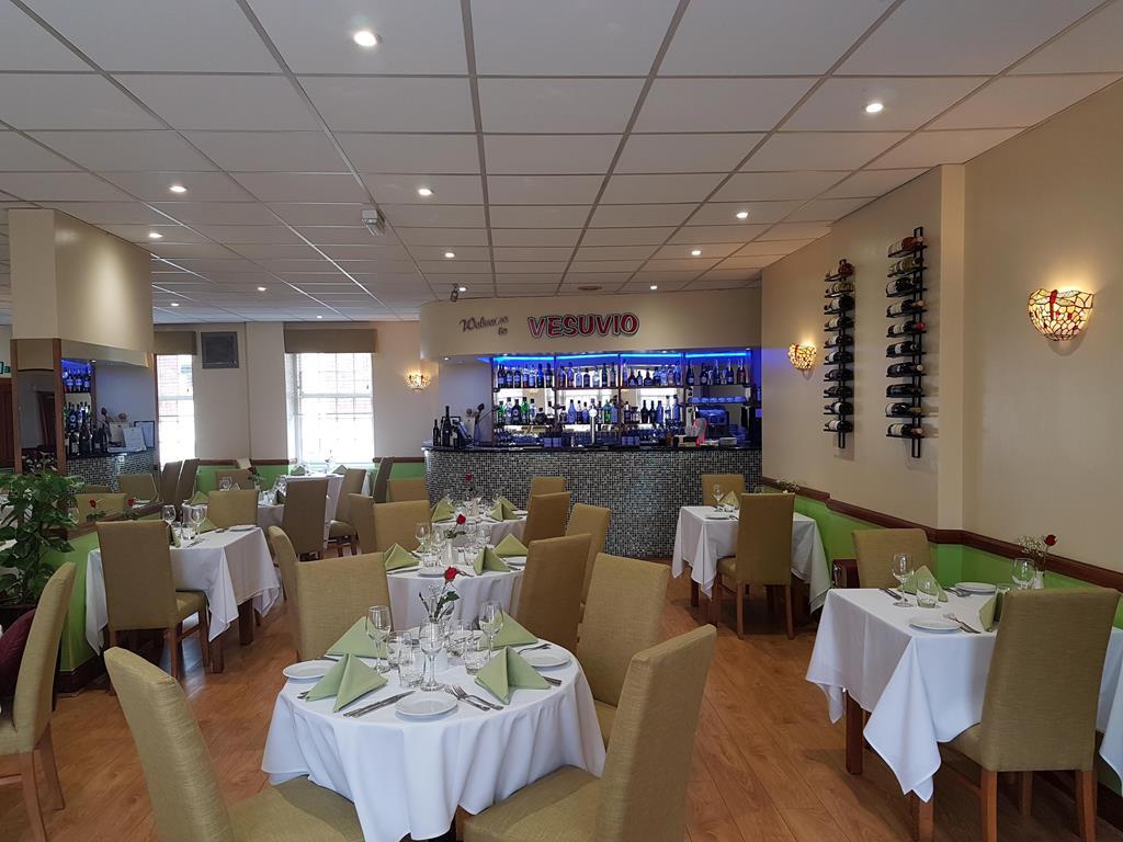 VeritasSales's tweet photo. Veritas update (Solihull office)
Ref 2407  Vesuvio
Leasehold Italian restaurant Located in Stourbridge town centre. Established concern, comes tastefully fitted with 89 covers.
Contact Veritas Business sales
Tel: 0121 270 7369
https://t.co/7zazPWvDl1 https://t.co/PnNfuRadwC https://t.co/PIyRgum8di