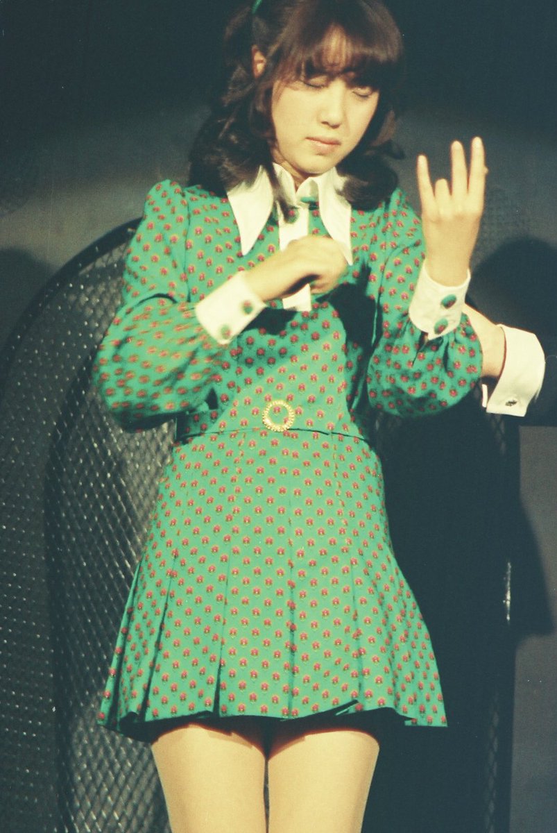 Bossboss 浅田美代子 ７０年代アイドル 昭和歌謡 私が撮った催眠術をかけられている浅田美代子さんの生写真