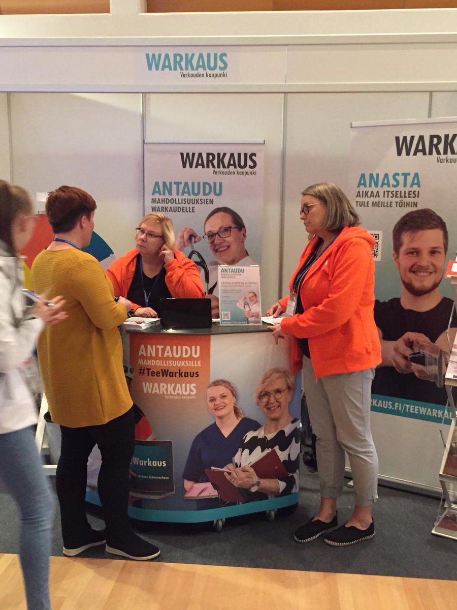 cityofvarkaus's tweet photo. Paikalla ollaan Rekry 2019 messuilla Kuopion musiikkikeskuksella! Tule tutustumaan mahdollisuuksiin Varkauden kaupungin osastolle 270, 2krs. #antaudumahdollisuuksille #rekry2019 #mahdollisuuksienwarkaus #teewarkaus #wiksuteko #varkaudenkaupunki #warkaus #duuniatarjolla https://t.co/AmKLe4WuR5