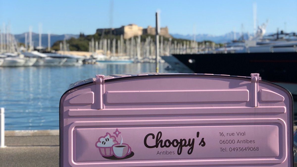 PortVauban's tweet photo. #PortVaban & #Choopys organize the #CaféPonton of the month this #Friday13thSeptember from 8.30 to 10am ☕️🍰
@AntibesTourisme @antibes_jlp @CCIcotedazur https://t.co/h5Y9JGPF2b