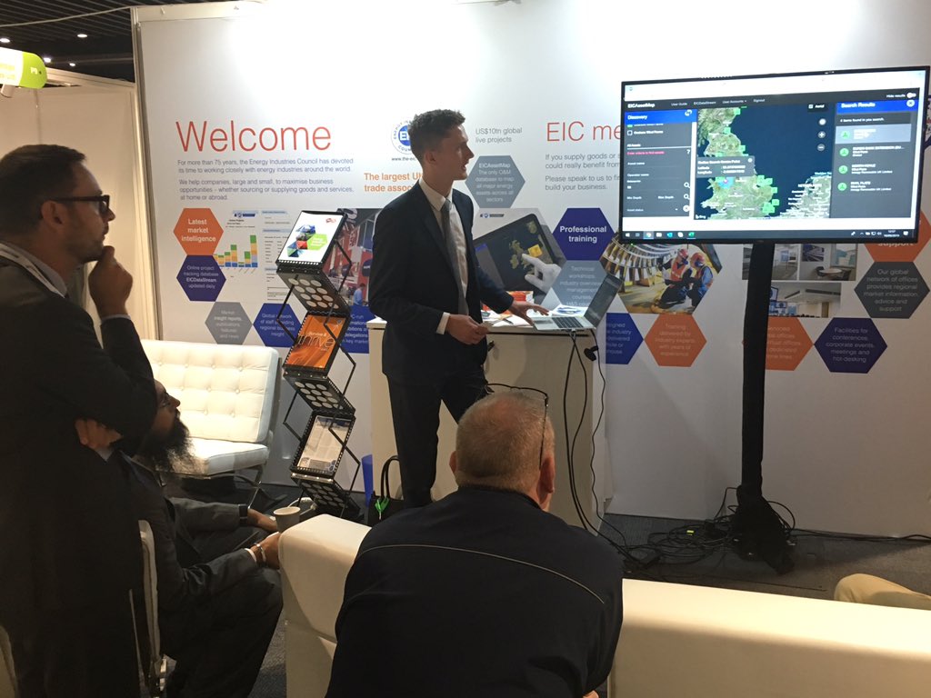 Stu_BroadleyEIC's tweet photo. Lots going on at #EICConnect #Energy @ManUtd - @TheEICEnergy membership manager Andy Scutter is busy presenting #EICDataStream #capex projects and #EICAssetMap #opex O&amp;M #databases #membership #export @tradegovuk @UKEF @scotent @ScotDevInt https://t.co/hOYMrCWp2V