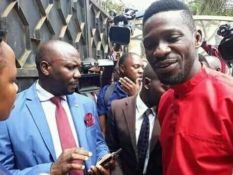 munassingo's tweet photo. Thank u Mr President #BOBIWINE, #HonLatifSsebagala and #HonZAAKE for championing this noble cause of exposing the human rights abuses in Uganda, Friday night, many people were vomited by Kaka, dropped at various police stations in Wakiso and Kampala. Kaka was untouchable! @Ofwono https://t.co/a3SOlOyKbM