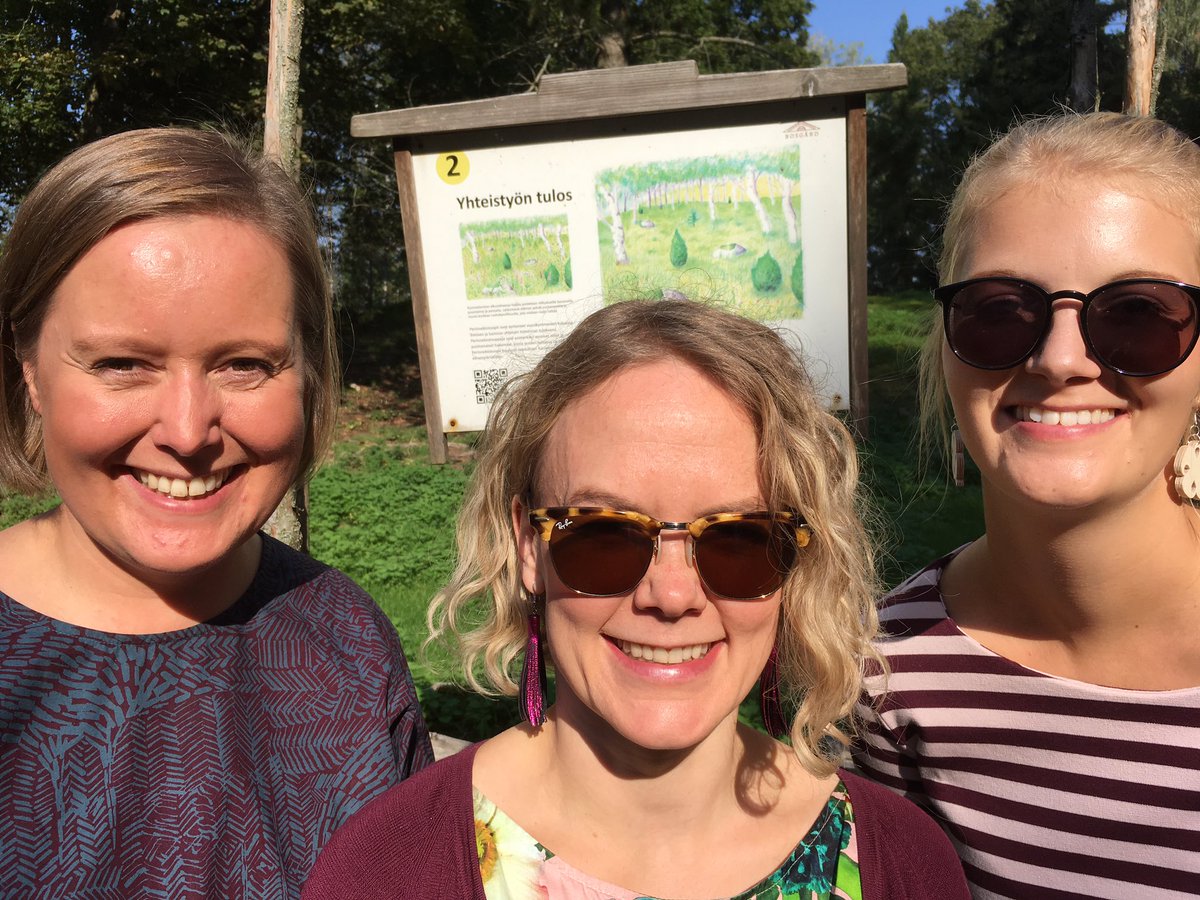 LauraJnis's tweet photo. Together w Sonja from @LeaderLiiveri and @sotuisku @suomenkylat we presented the highlights of #leaderCLLD in Finland for EU Rural Directors. That was fun and Bosgård farm was wonderful! #EU2019fi #ruralfi #leaderfi https://t.co/y8Y2IT9QD9