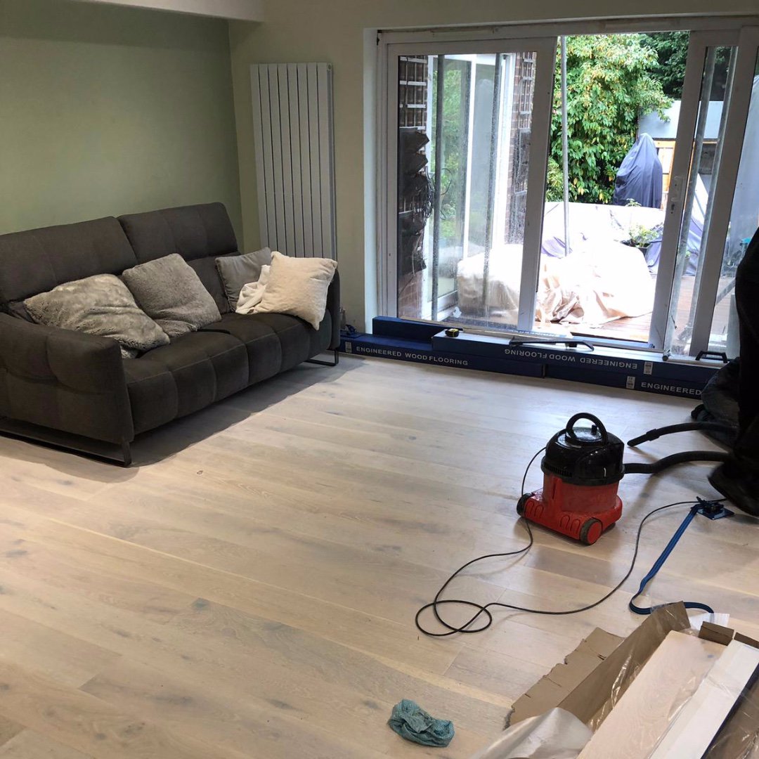 ChurchillCoLtd's tweet photo. We've almost finished laying the new oak floor at the Brentwood house refurb project. What do you think? We think it was a great choice! Well done Sue Ginsburgh at the 'Interior Design Agency'. https://t.co/ETqOrWj7GZ